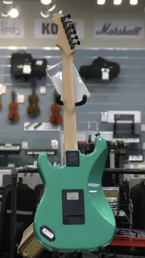 FENDER - BOXER STRAT SHERWOOD GREEN 4